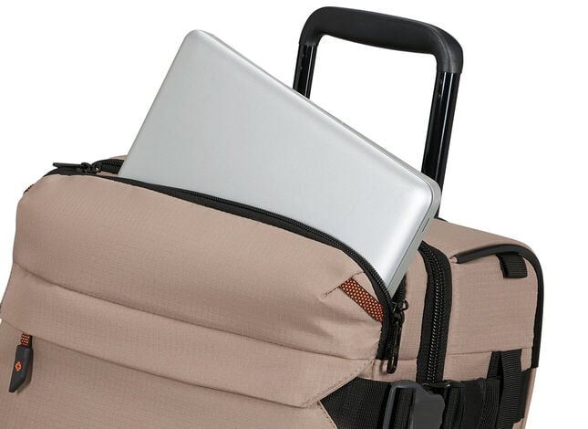 Front pocket with laptop compartment