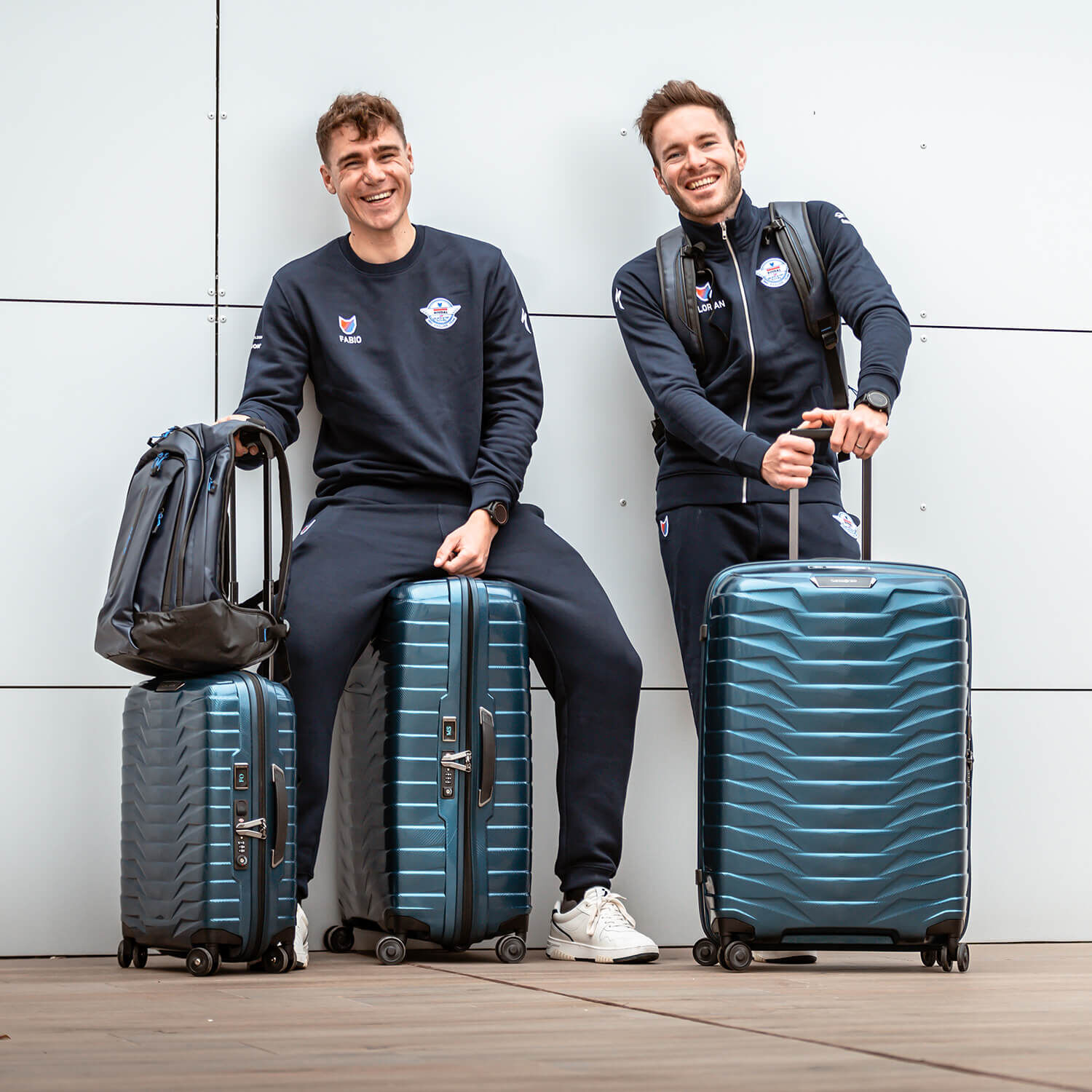 samsonite proxis spinner