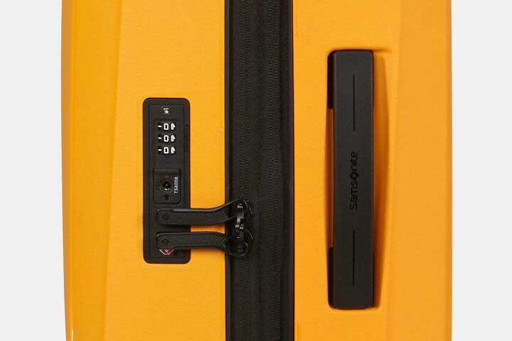 NEW: ESSENS WITH ZIP
