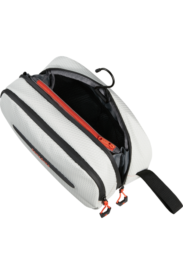 Samsonite Ecodiver Toilet Kit  Cloud White