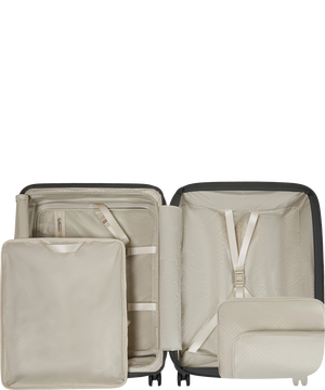 Paralux Spinner expandable (4 wheels) 67cm 67 x 47 x 30/33 cm | 3.5 kg