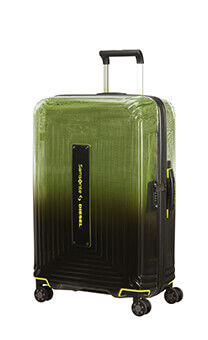 Neopulse X Diesel Spinner (4 wheels) 69cm 74 L | 69 x 46 x 27 cm | 3.49 kg