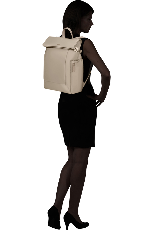 Essentis Backpack 15.6"