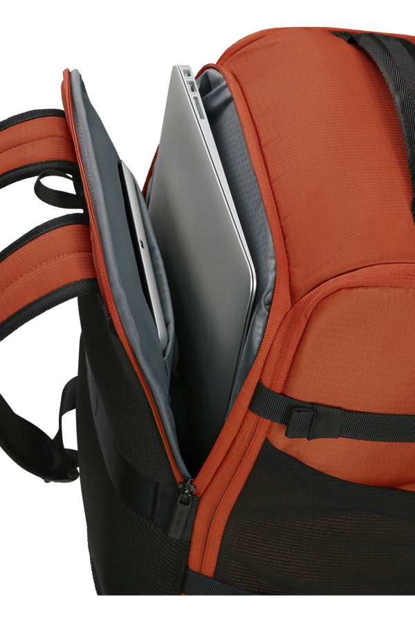 2FIT Underseat backpack 2-in-1